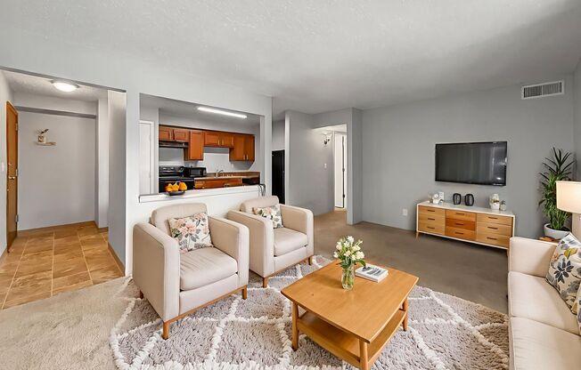 2 beds, 1 bath, 800 sqft, $895, Unit 3620-17