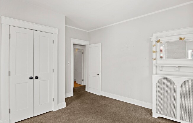 9 SUMNER SQ