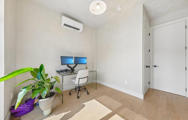2 beds, 2 baths, 791 sqft, $3,995, Unit 4L