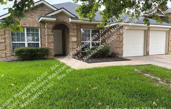 2816 BLUE HERON DR