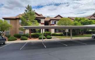 Cozy 1Bed/1Bath 2nd floor Condo in Henderson!