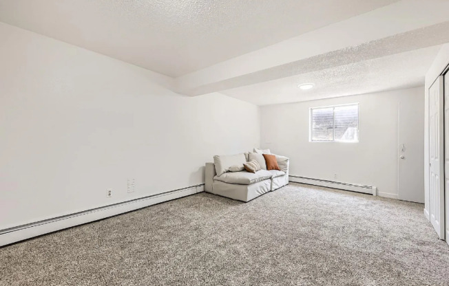 10895 FAIRFAX WAY