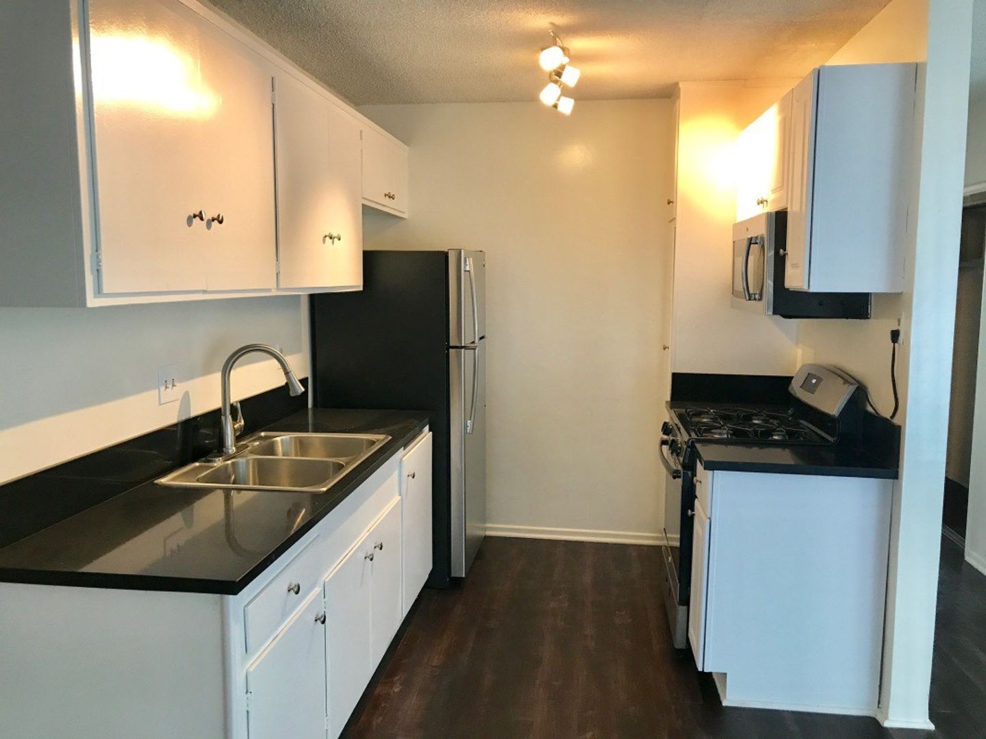 3311 ROWENA AVE.