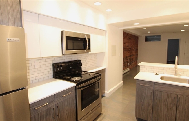127 Saint Botolph St.