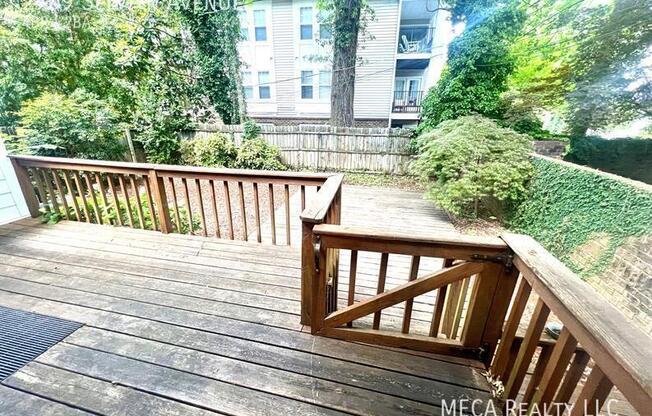 2709 SELWYN AVE