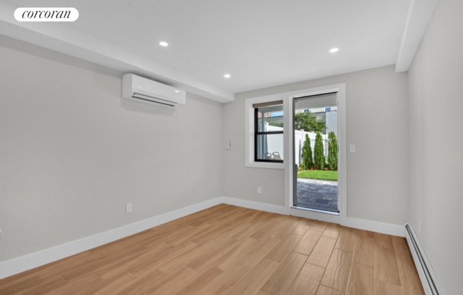21 15 42 ST
