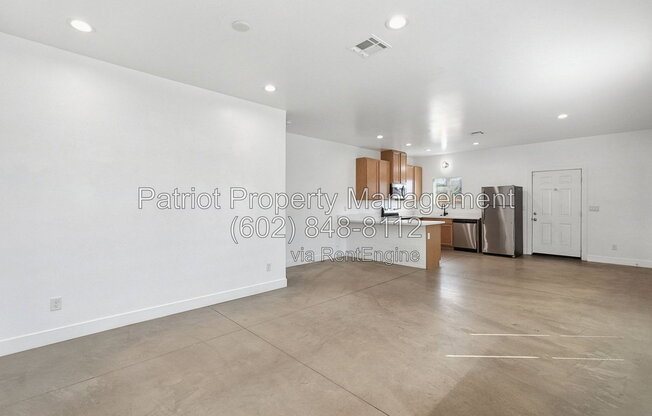 3 beds, 2.5 baths, 1,375 sqft, $2,200, Unit 2