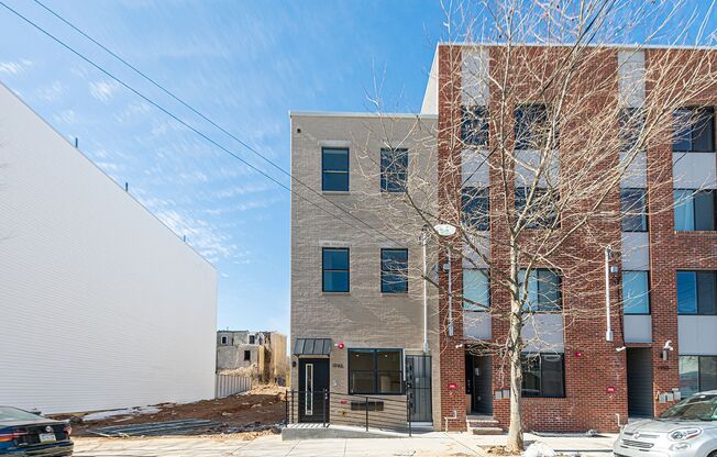 1946 N 6th Street