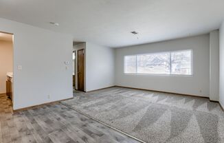 2 beds, 1 bath, 911 sqft, $845, Unit Unit 3