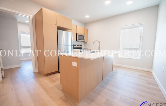 3 beds, 2 baths, 1,100 sqft, $2,699, Unit 1-232