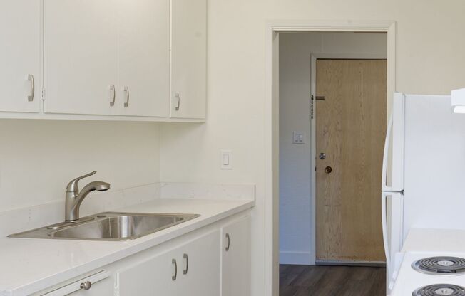 1 bed, 1 bath, 675 sqft, $1,925, Unit 1G