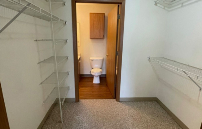 3 beds, 2 baths, 1,200 sqft, $1,350, Unit TE218X-229