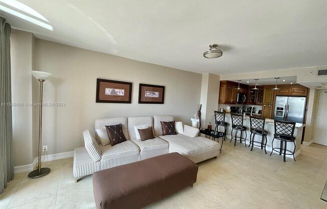 20301 W Country Club Dr