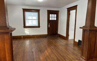 2 beds, 1 bath, $725