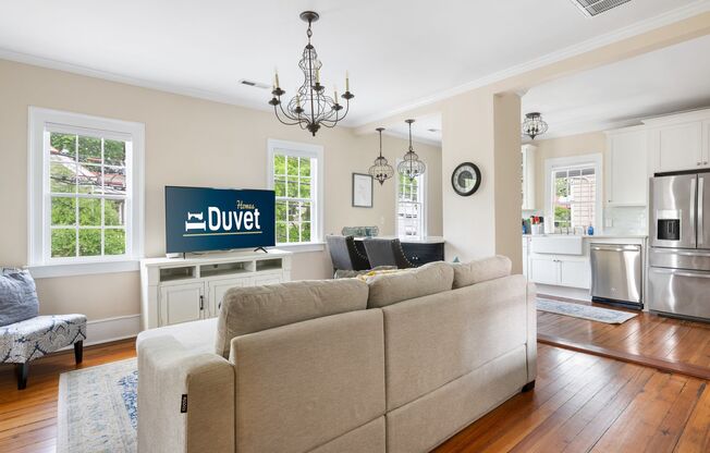 The Sweetgrass Suite- 251 Ashley Avenue, Unit C
