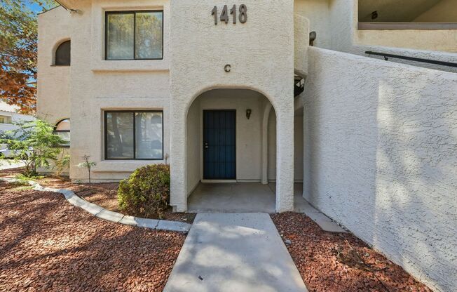 Beautifully Updated 2BR/2BA Downstairs Condo – Move-In Ready!