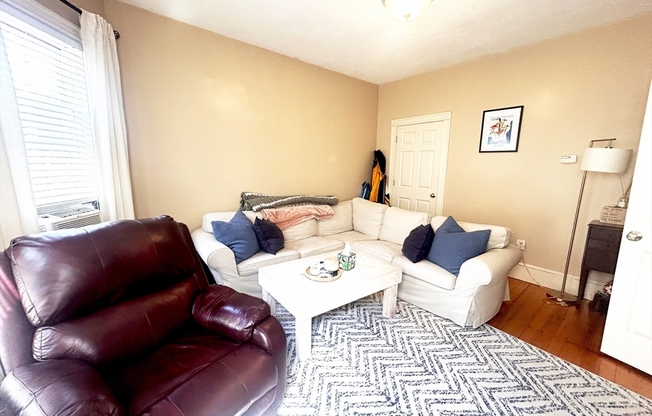 3 KENNEY ST