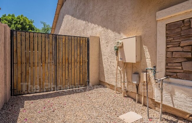 2287 W PERIWINKLE WAY