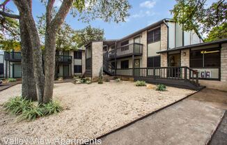 6701 Silvermine Drive