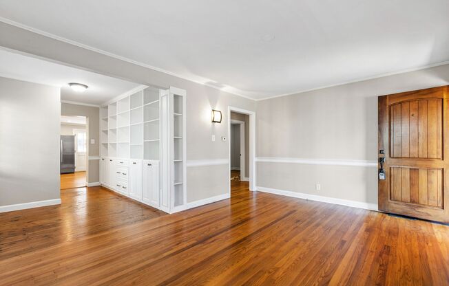 Charming Updated Bungalow in Raleigh’s Mordecai District!