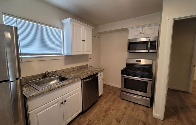 1 bed, 1 bath, $1,495, Unit Unit 3