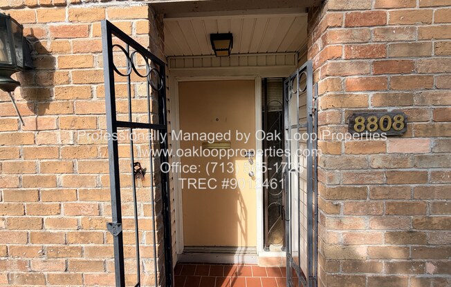 8808 WILCREST DR