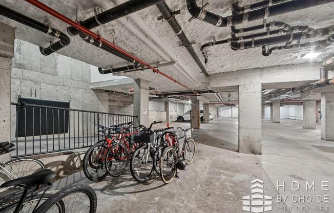 Studio, 1 bath, $2,800, Unit 8E