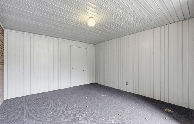 2 beds, 1.5 baths, 1,050 sqft, $1,125, Unit 29