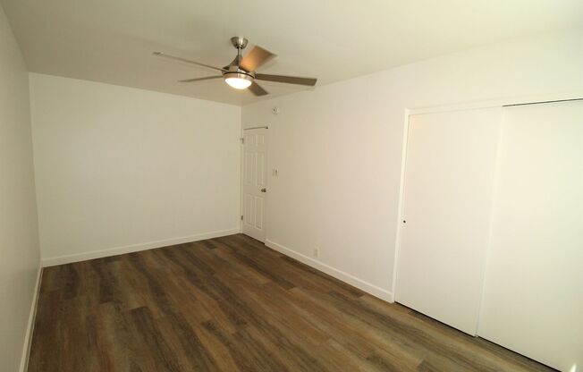 2 beds, 1 bath, $2,400, Unit 1 College Drive