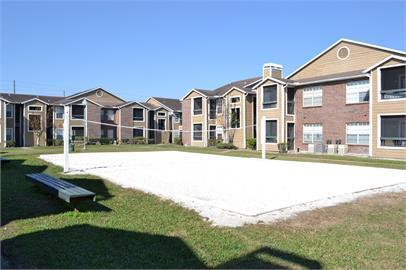 1 bed, 1 bath, $1,200, Unit Unit G107