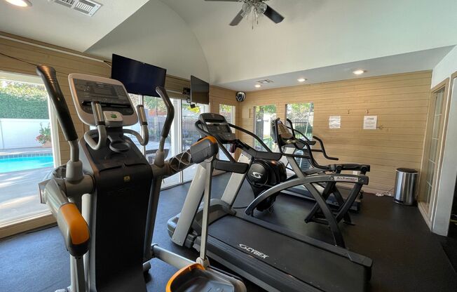 2 beds, 2 baths, 917 sqft, $1,575, Unit #1009