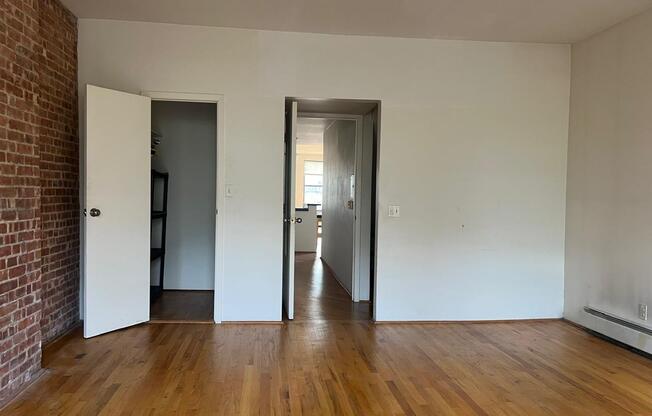 1 bed, 1 bath, $3,975, Unit 4