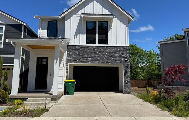Modern and Immaculate 4-Bedroom Bethany Home with Designer Finishes and Fenced Yard