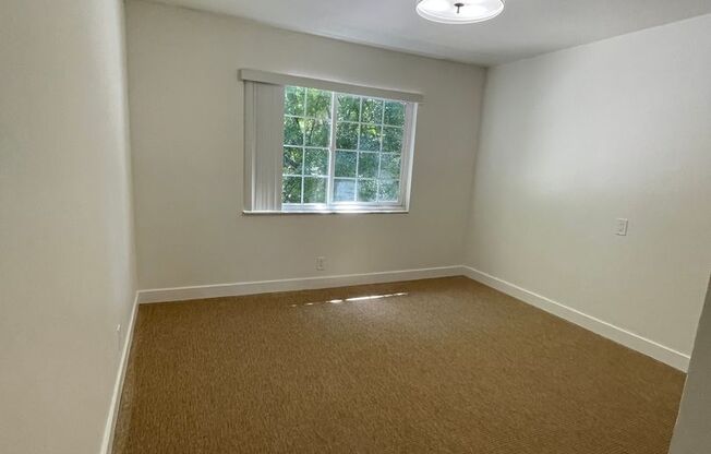 1 bed, 1 bath, 650 sqft, $2,050, Unit 18