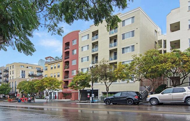 1 Bed Unit in Little Italy - Porto Siena - Parking Space
