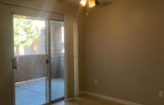 1 bed, 1 bath, $1,100, Unit # 1144