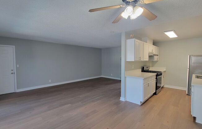 2 beds, 2 baths, 1,000 sqft, $2,905, Unit A31