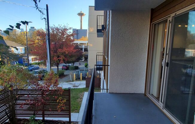 1 bed, 1 bath, 700 sqft, $2,150, Unit 22