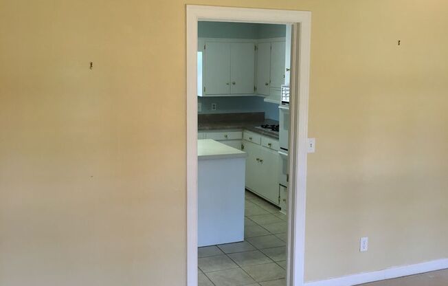 3 beds, 2 baths, $1,795