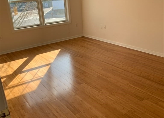 2 beds, 2 baths, 1,157 sqft, $3,150, Unit 201