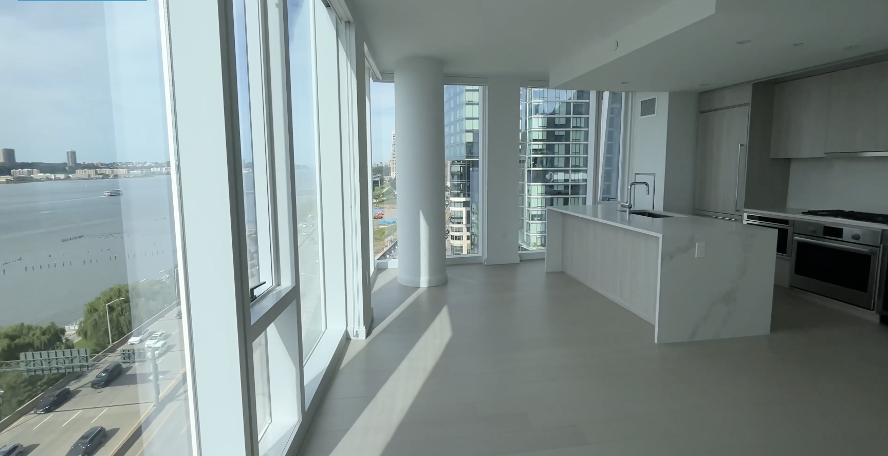 10 RIVERSIDE BLVD