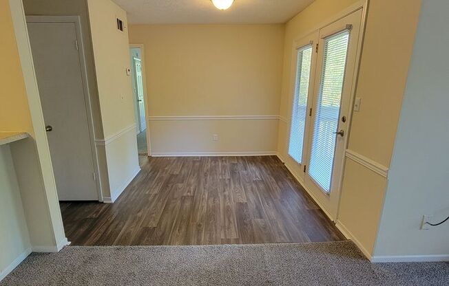 1 bed, 1 bath, 675 sqft, $975, Unit 210 P