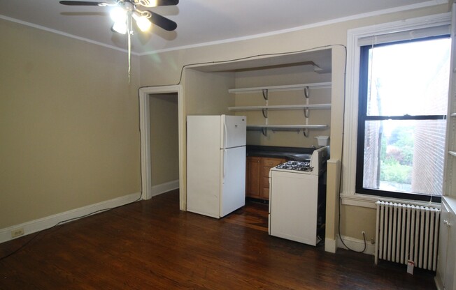 1219 Bolton St.