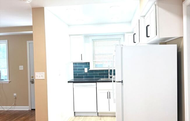 8712 Bradford Road SPRING PARK PROPERTIES, LLC
