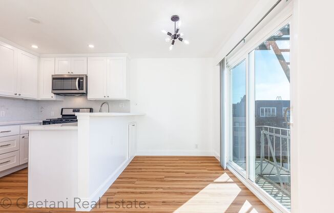 167 21st Avenue (472r)