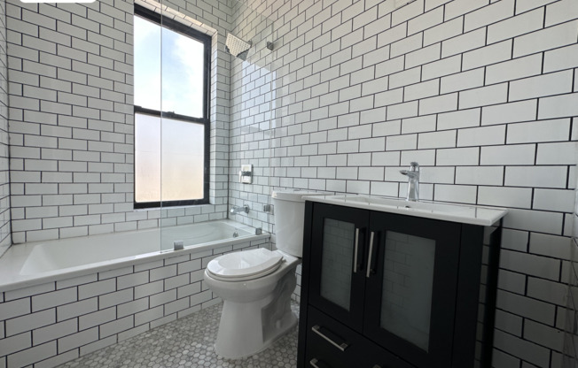 225 THOMAS S BOYLAND ST