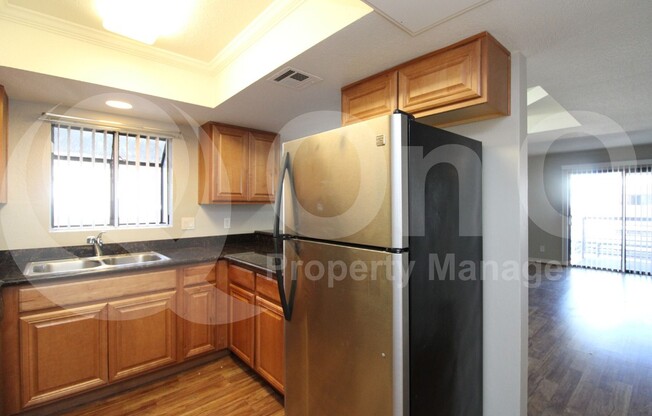 3435 W DANBURY DR