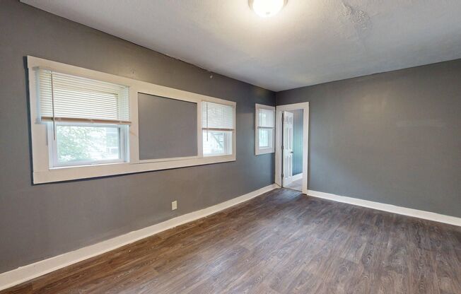 3889 W.33rd