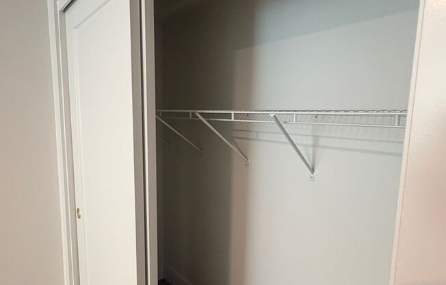 Denny Apartments