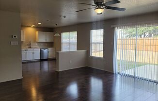 4 beds, 2.5 baths, $1,695